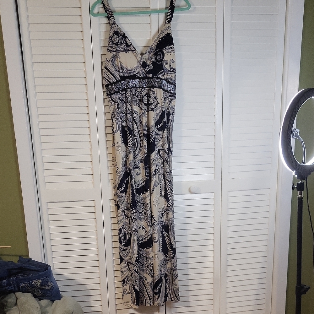 Elegant Blue and White Maxi Dress